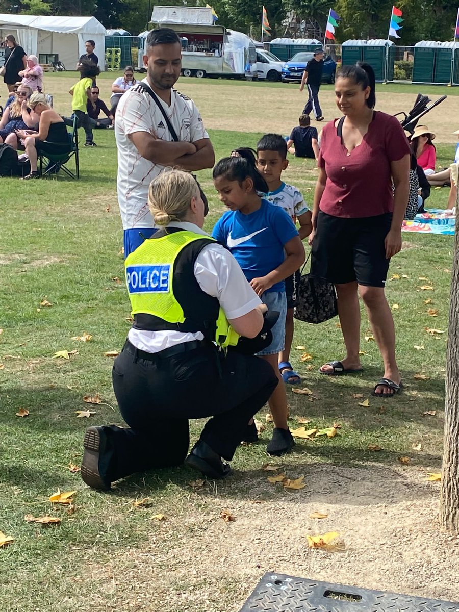 Rebecca Mears tweet media