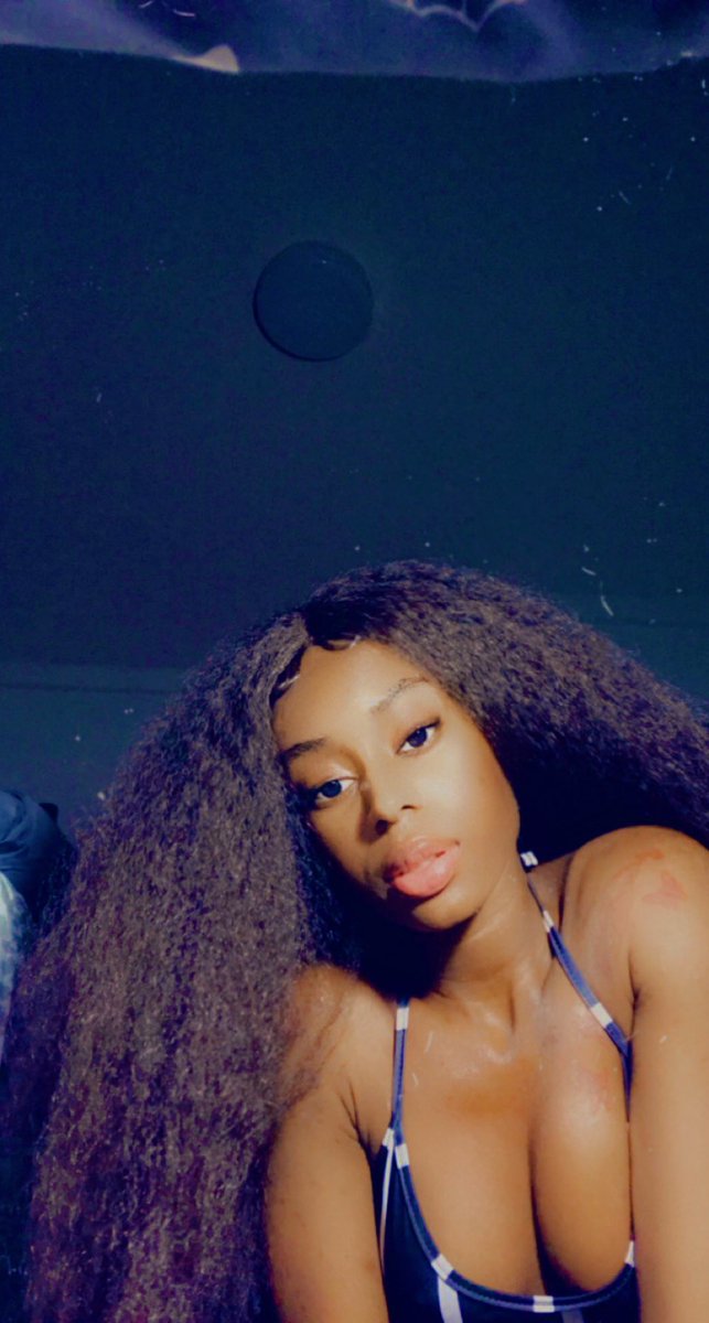TokyoTeaaa's tweet photo. Natural is better✨✨♍️‼️💋 https://t.co/GEPdZKbxEV