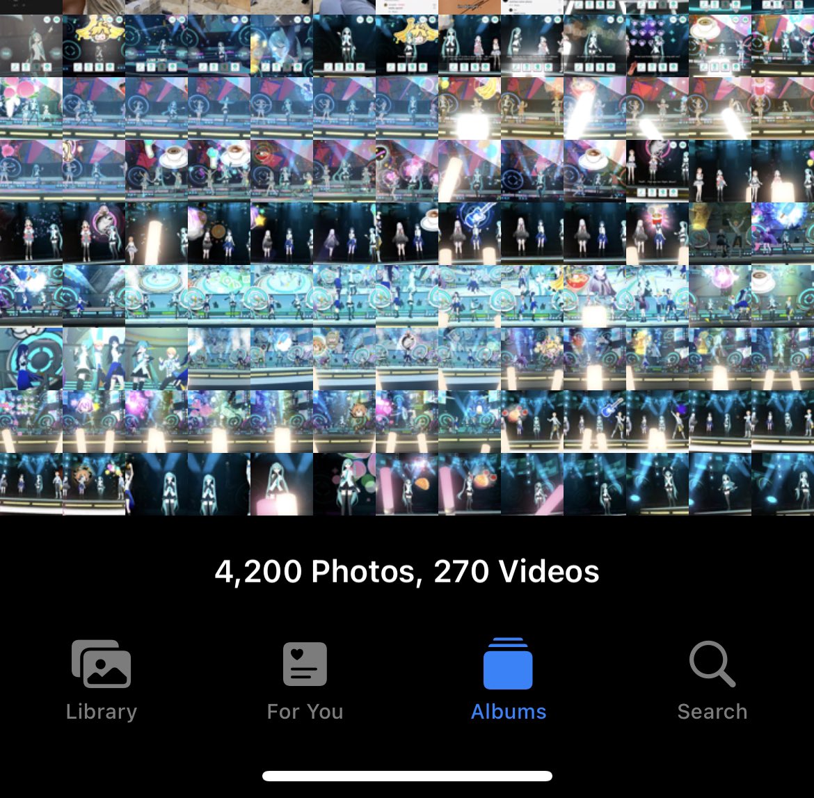 _y01m1ya's tweet photo. pov: u got a bit too excited at ur first hatsune miku concert 😅 https://t.co/VtKkG52ly5