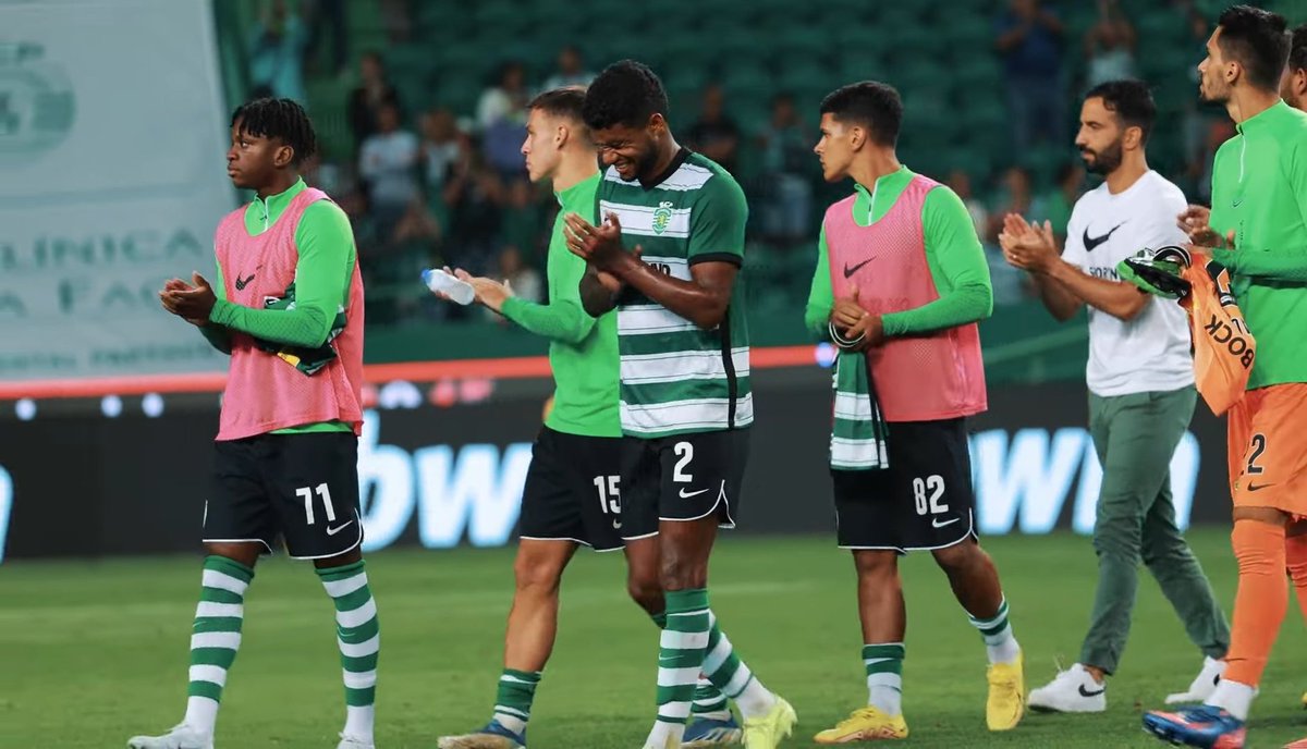 racadeleao_'s tweet photo. É nos momentos difíceis que se vêem os verdadeiros Leões! 🦁 https://t.co/0ymFjFbJlp