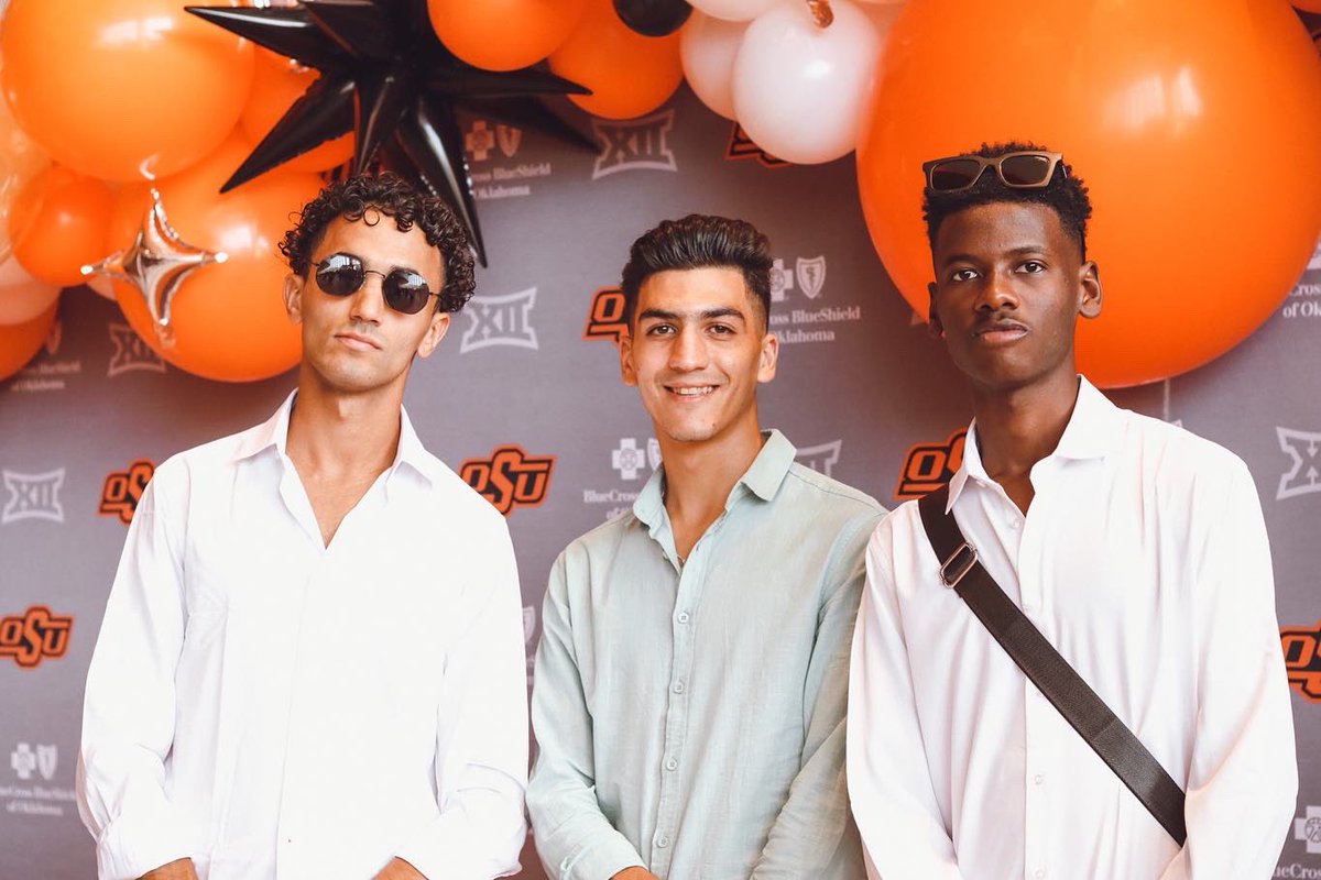 run4okstate's tweet photo. We really 𝓈𝒽𝑜𝓌𝑒𝒹 𝑜𝓊𝓉 last night 📸

#GoPokes I #run4okstate https://t.co/aMKlCeDPsB