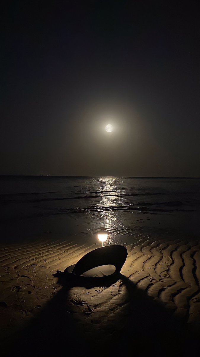 الماضي كان ضباباً غير معلوماً بقدر جهلي بالمستقبل.