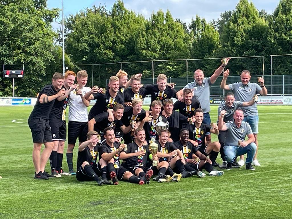 Voetbal Creil-Bant tweet media