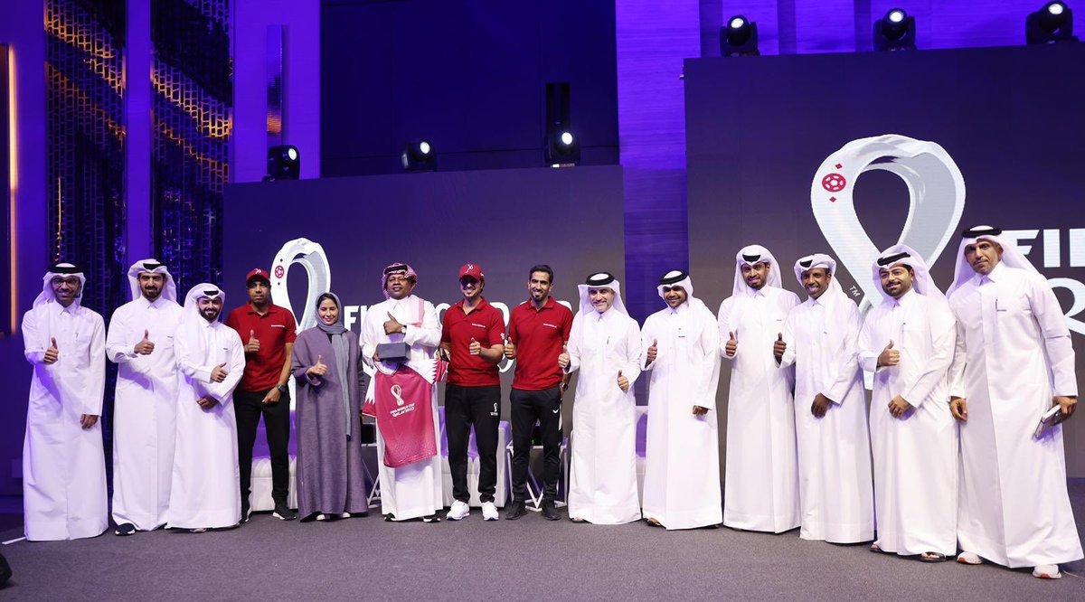 kwtcnn's tweet photo. #قطر | نظمت اللجنة العليا للمشاريع والإرث مساء الأحد ورشة عمل بالعاصمة السعودية #الرياض لتعريف المشجعين السعوديين بإجراءات بطولة كأس العالم فيفا قطر 2022 وحجز السكن واستصدار بطاقة هيا وتجربة المشجعين خلال البطولة. 
@roadto2022
#مونديال_قطر #كأس_العالم_قطر_2022 https://t.co/R0uGmRojWI