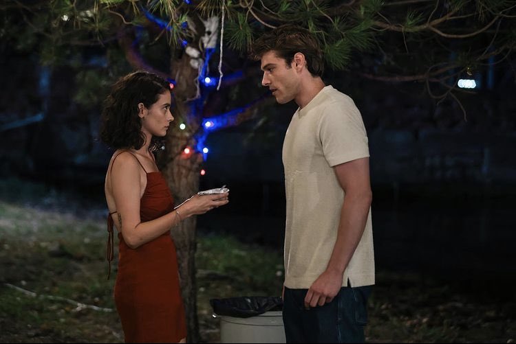 vefayla ask konustuğu yerlerde hep ege ile olması... biz olduk ya💖

#EgZey #Tozluyaka