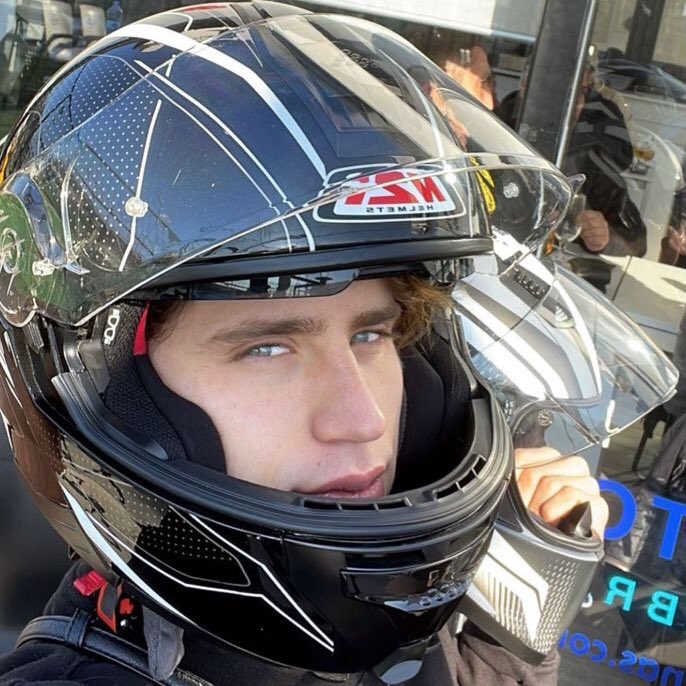 ccmtlys's tweet photo. ゝ⠀icons martinez twins﹗ https://t.co/ToM9nr91TF