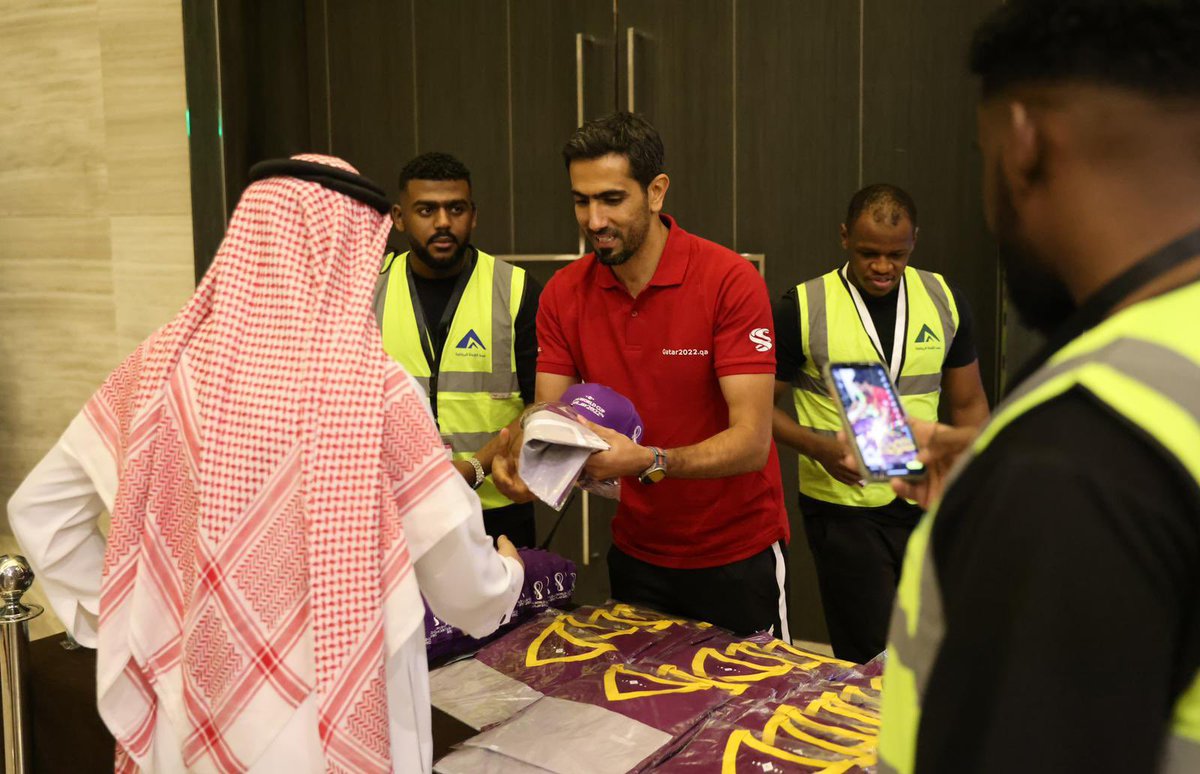 7777c1's tweet photo. #قطر | نظمت اللجنة العليا للمشاريع والإرث مساء الأحد ورشة عمل بالعاصمة السعودية #الرياض لتعريف المشجعين السعوديين بإجراءا�� بطولة كأس العالم فيفا قطر 2022 وحجز السكن واستصدار بطاقة هيا وتجربة المشجعين خلال البطولة. 
@roadto2022
#مونديال_قطر #كأس_العالم_قطر_2022 https://t.co/I7Fuzx3llt