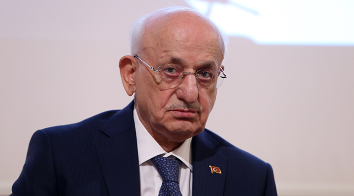 BirGun_Gazetesi's tweet photo. Eski TBMM Başkanı Kahraman: Şehirlerin düşman işgalinden kurtuluşu dolayısıyla kutlama yapılmaz. Fetihler kutlanır
https://t.co/hrYt3gqFMr https://t.co/p1tYOMXJrR