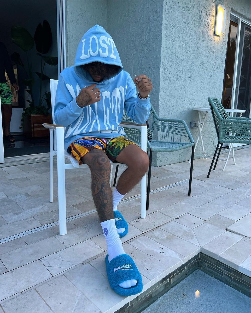 LstSociety's tweet photo. @KingCidery spotted in our light blue “444/777” hoodie⭐️ https://t.co/pHqa0CegZP