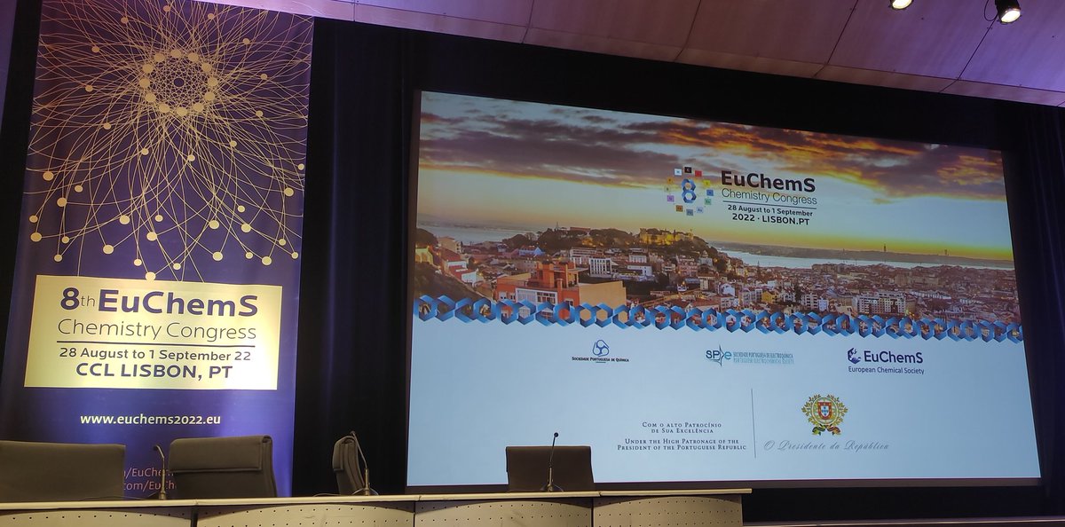 PauBesalu's tweet photo. Enjoying amazing chemistry at #ECC8 @EuChemS in Lisbon! Thanks to the @scq_iec for bringing me the opportunity to be here 😊 https://t.co/0fklrkAa3f