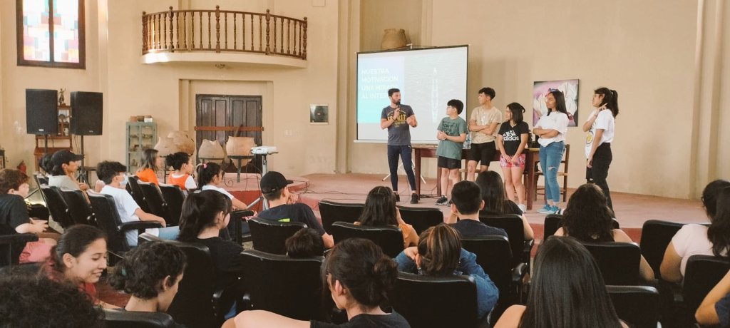 gabobonari's tweet photo. Capacitación PsicoSocial para los atletas federados de Orán. 
🔸Brindamos una presentación general sobre el estado psico emocional del atleta.
🔸Se habilitó un espacio de aprendizaje e interacción de los participantes hacia temas específicos del alto rendimiento
@TurDepSalta https://t.co/H5kHOPaxk4