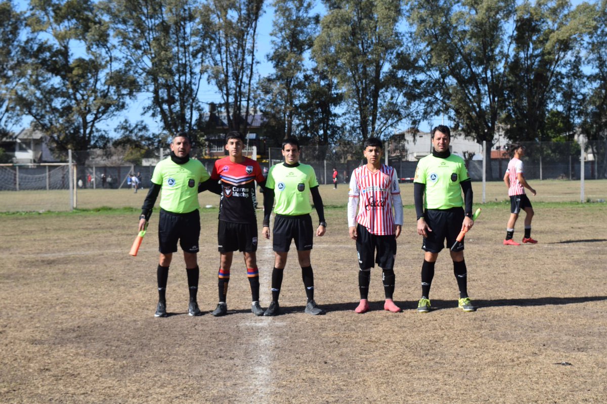gisecuda's tweet photo. #juvenilesb                                                📅fecha 16
8va ⚽️                                                                  Hoy domingo Los Andes recibió en Villa Albertina a Dep. Armenio. Igualaron en 0 @SABADOGOL @Formativo_AFA @clublosandes https://t.co/K9BAQ0zYK1