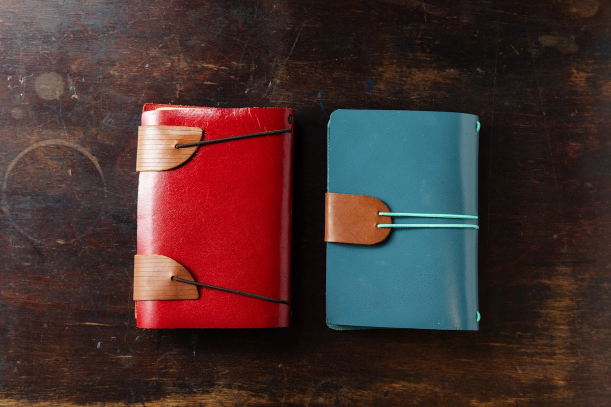 amorphkurashiki's tweet photo. ”amorph” (since 2016) is a brand that produces mainly small leather goods.
”amorph” HP↓
https://t.co/C4uAO6GmUe
#mask #maskcase #stationery #kurashiki #kamakura #rollpencase #amorph #iPhone #japan
#leather #Android #pencase #wallet #Singapore https://t.co/GlMdyuQX45