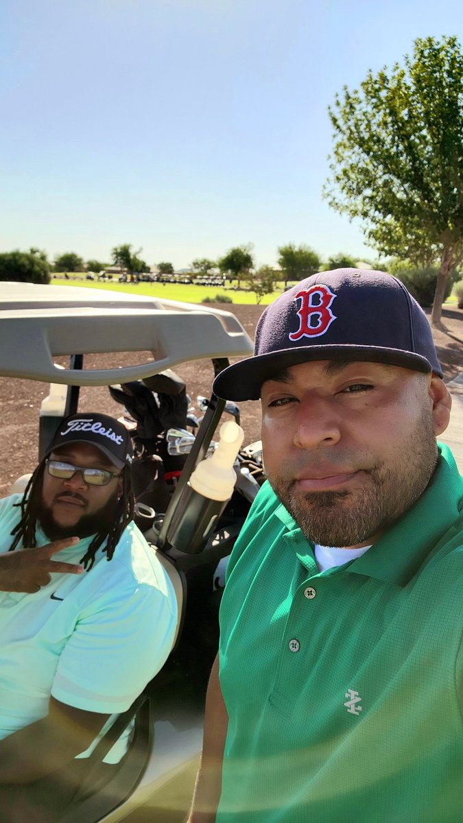 Cooltown55's tweet photo. What a fun day of golf. ⛳️🏜🏌🏽‍♂️ 
#WeBeClubbin https://t.co/UXFHooDtLk