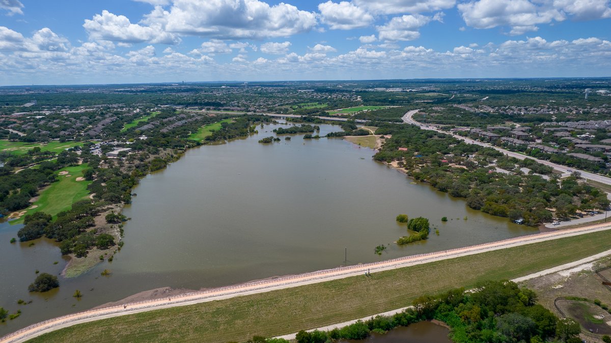 Taylor Kellogg tweet media