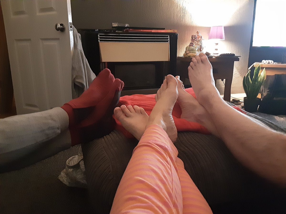 Very busy #AHPsActive few days ahead. In Lancaster helping beloved son with a !few! .. DIY jobs
#WeActiveChallenge time for feet up.... until tomorrow