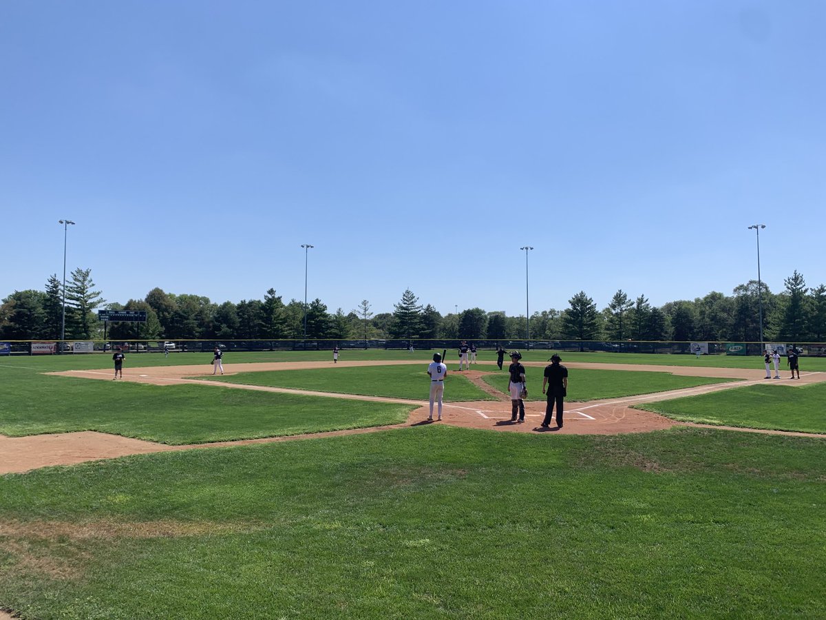 ThomsSena's tweet photo. Lots of fun memories flooding in right now being at Sherman watching @hunter_thoms play a little CF. @dustythoms it’s a mini you out there! #fullcirclemoment #backinhighschool https://t.co/wJ4yvnZbwd