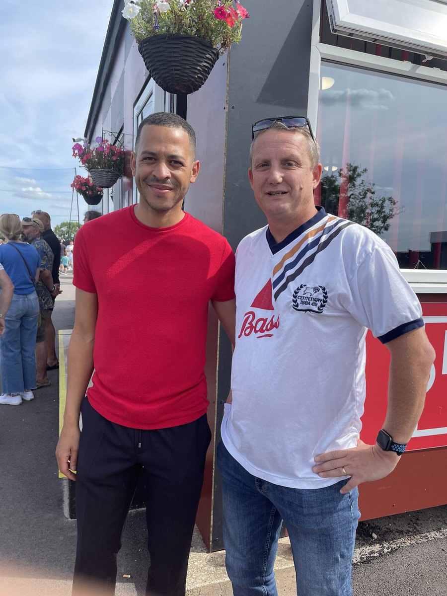 Russ Gray tweet media