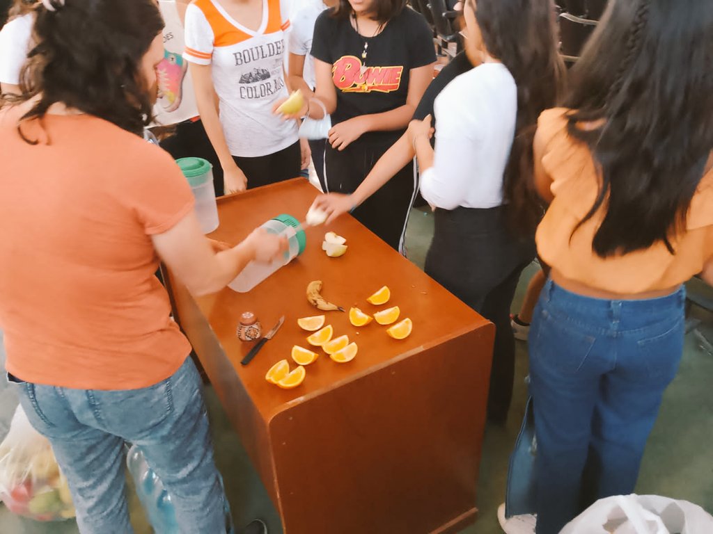 gabobonari's tweet photo. Capacitación PsicoSocial y Nutricional deportiva en Orán.
🔸Compartiendo este hermoso espacio con mi amiga y compañera @CarlittaRM 
Feliz de seguir aprendiendo a su lado y compartir momentos.
Muchas gracias querida amiga ✨☺️ https://t.co/MTyqj8Smk0