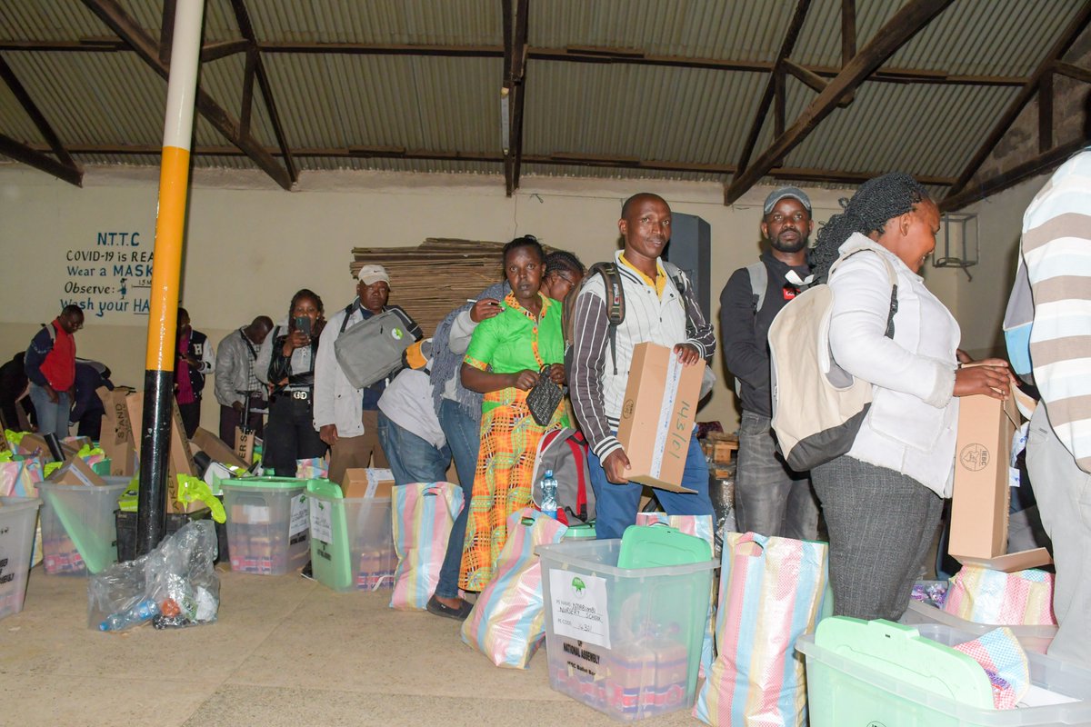 Africa Updates on Twitter: