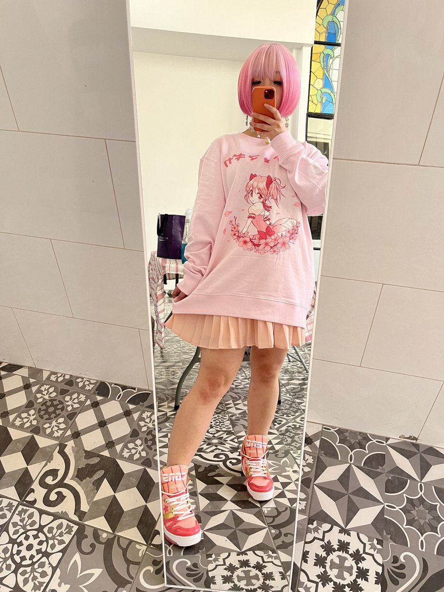 _casterclass's tweet photo. Hice fotitos de los polerones de @Tecitov ✨✨ los amo musho de Madoka y Homura!
Todavia le quedan! https://t.co/Wh08AjVK8K