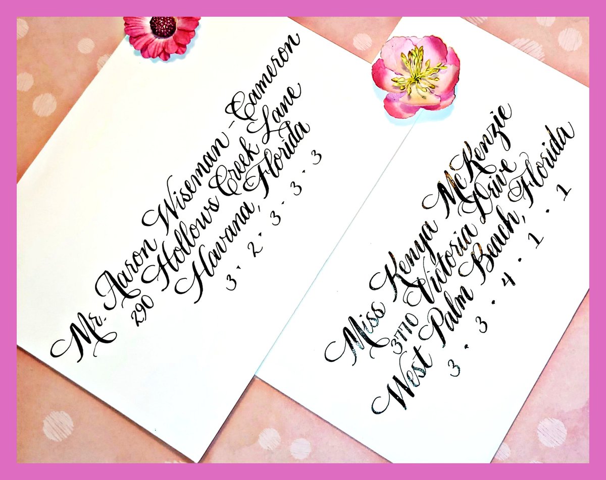 prettypenstudio's tweet image. 😍💞🖋
#calligraphybyjennifer #calligrapher #calligraphy #weddingcalligraphy #GettingMarried #nationwidecalligraphy #weddingideas #bridetobe #engaged #script #envelopeaddressing #weddingtrends