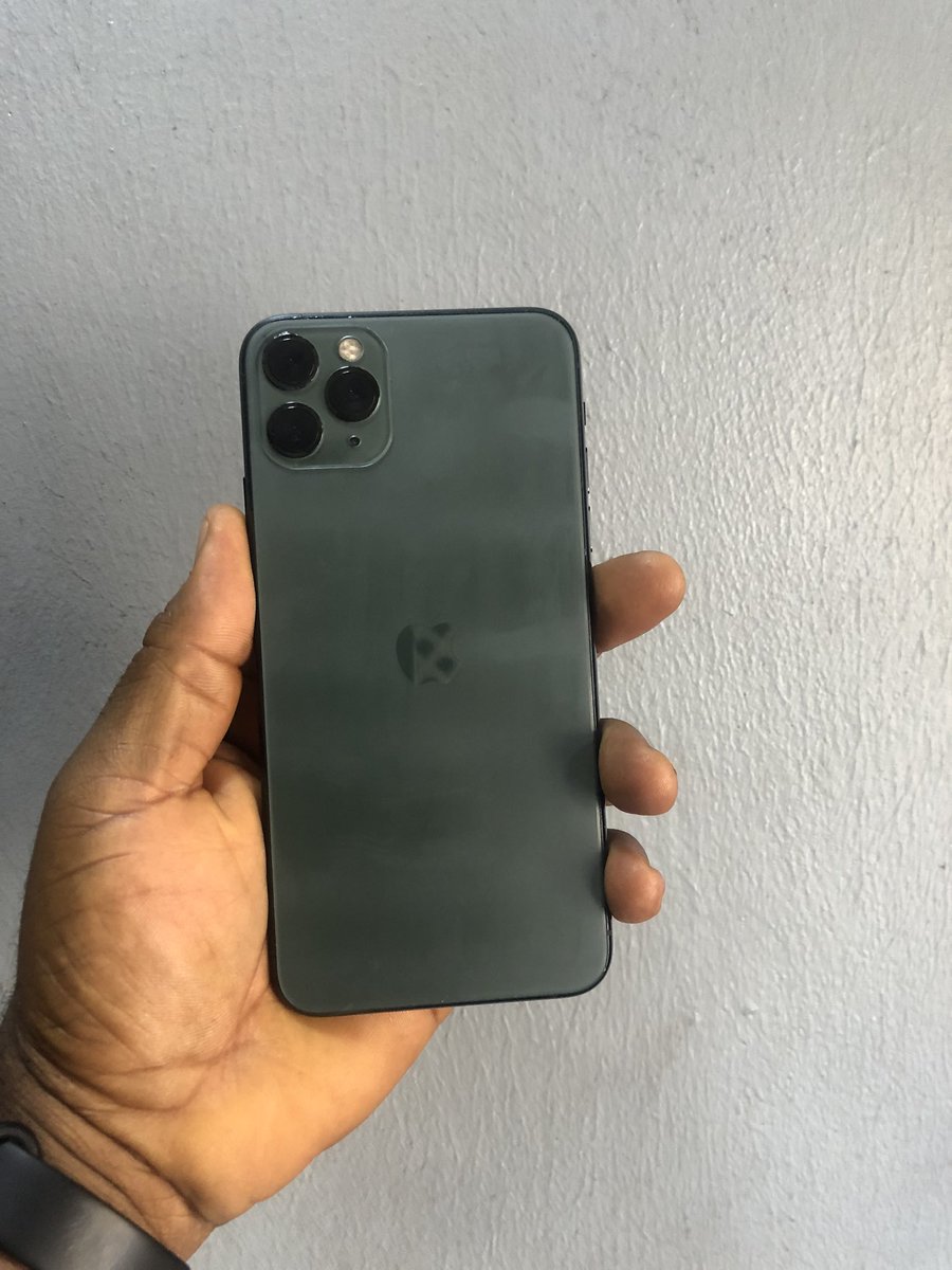 NduOkonkwo1's tweet photo. Believe it or not @CrackedScreen__ gives you the best in screen &amp; glass baking. Call /WhatsApp- 08031173839
#OBIdientlyYUSful #Amaka #DavidHundeyin #AtikuInKano #passport #Anambra #AtikuOkowa2023 #onitsha #OnitshaObidientMegaRally https://t.co/lvWbuKCE4O