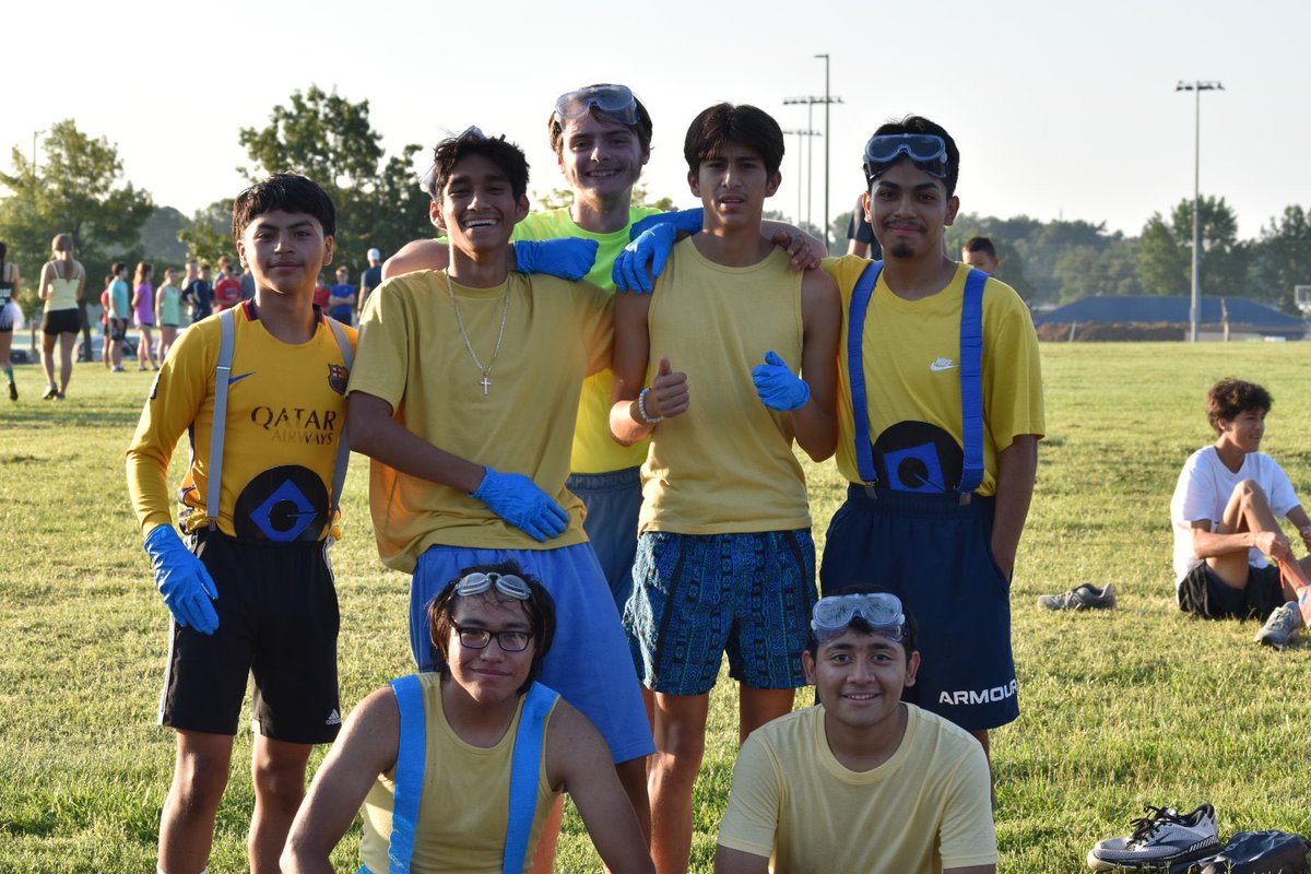 RedDogXCTF's tweet photo. Red Dog Teams from yesterday’s time trial at Shiloh!! First race next Saturday!! https://t.co/SKejY0xnKf