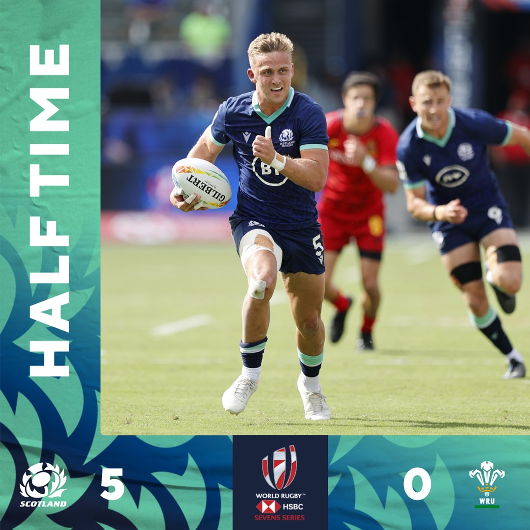 Scotland are up by 5 as we head into the second half in this 9th-place @WorldRugby7s semi-final in Los Angeles. 

#AsOne | #LA7s