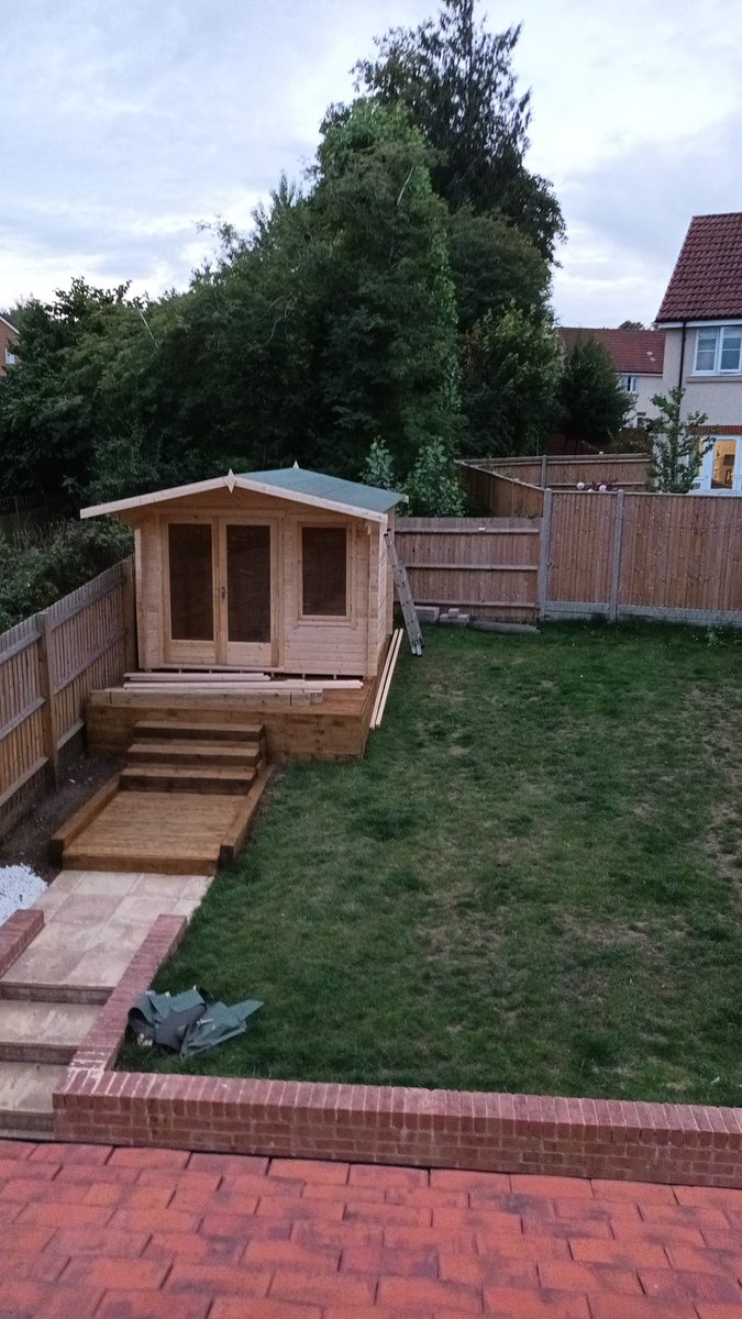 Kiel Hillier tweet media