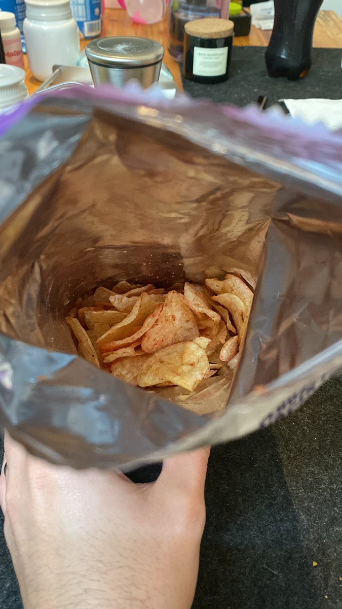 Gabosantoy's tweet photo. @ChipsBarcel miren como me salieron estas chips fuego!!!! https://t.co/IaTvs9kG3S
