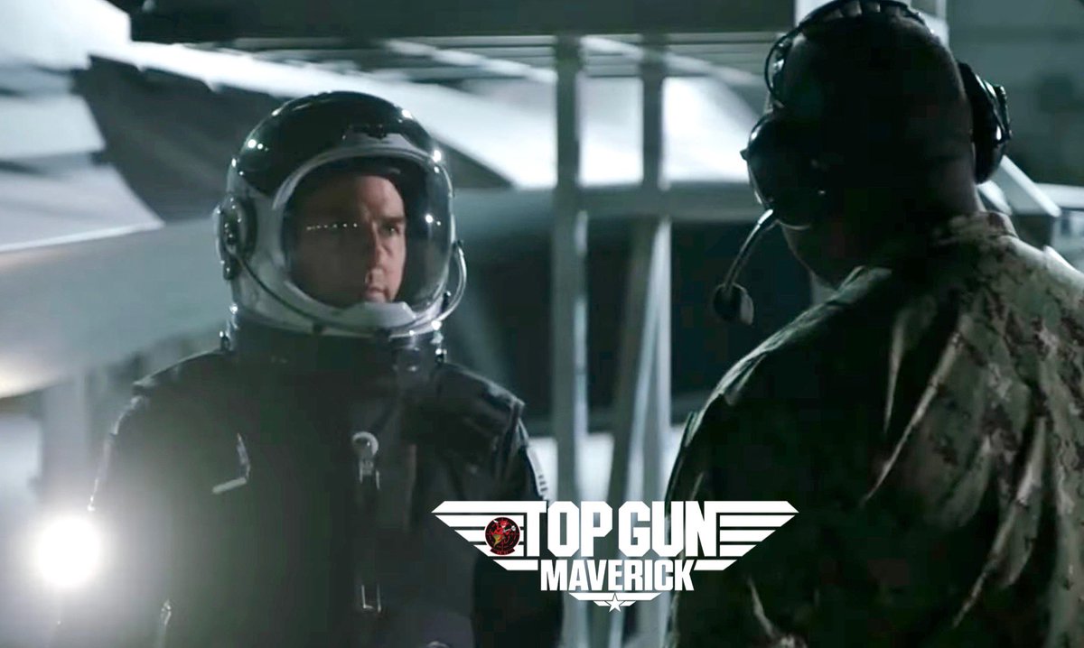 Squadron_vx31's tweet photo. #idontlikethatlookmav 
!! Some great behind the set photo of #topgunmaverick ! Looks like this #darkstar scene has been cut and not released #topgun #topgun2 #topgun2022 #topgunmovie #vx31dustdevils #tomcruise #hondo #bashirsalahuddin https://t.co/csOrBfz6fY