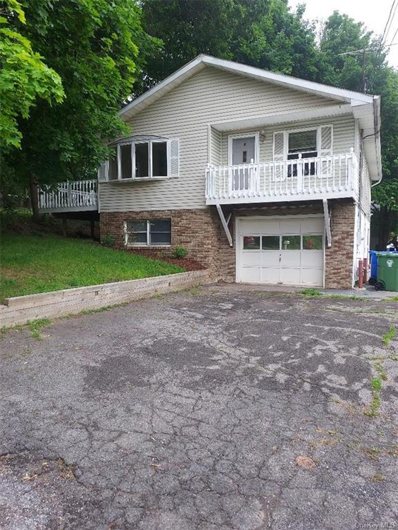 doris_realtor's tweet photo. This home will wait for no one. Be the first to see it! #homesforsale #homeowner  https://t.co/jpMdVWPWEd https://t.co/kw0YNGunIS