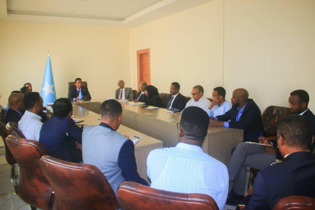 Hon. Isaak Mursal tweet media