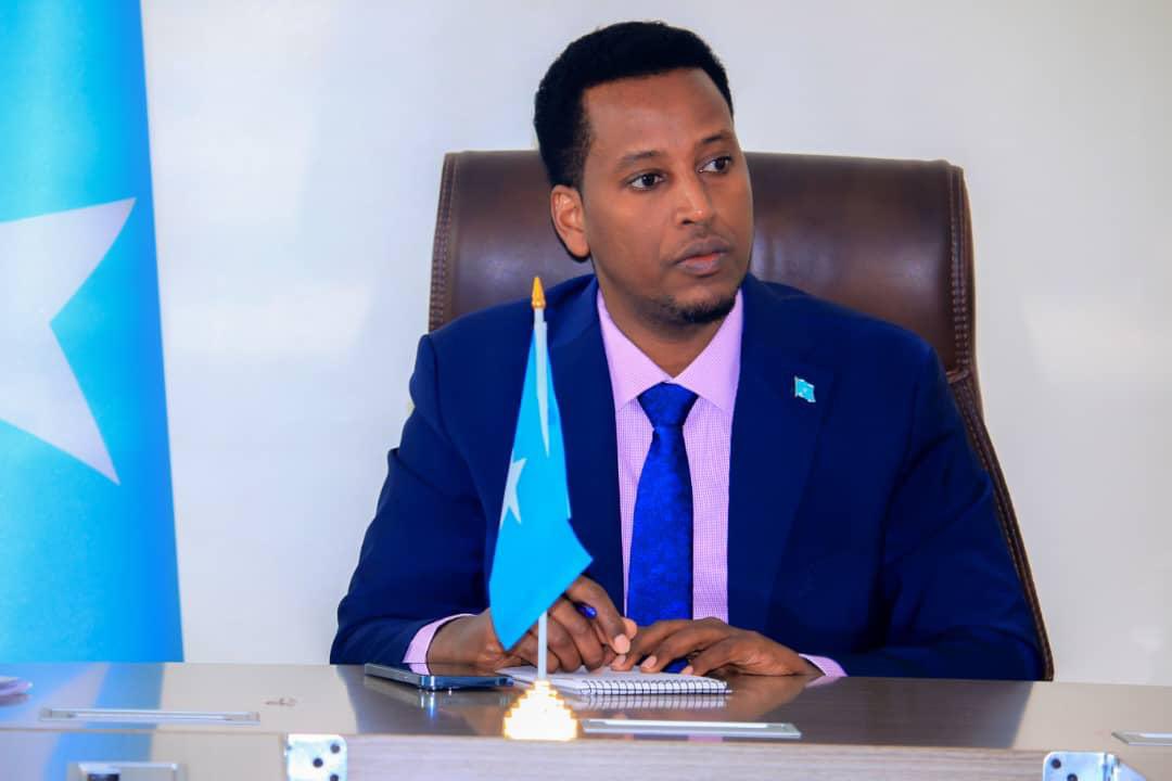 Hon. Isaak Mursal tweet media