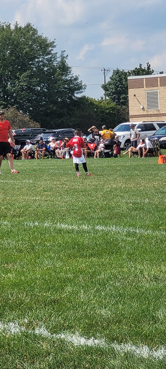 tjawls's tweet photo. Good way to start the season! 14-0 win over the Yellowjackets! #AwlsFam #ProudPapa π https://t.co/Qi55ZouZHZ