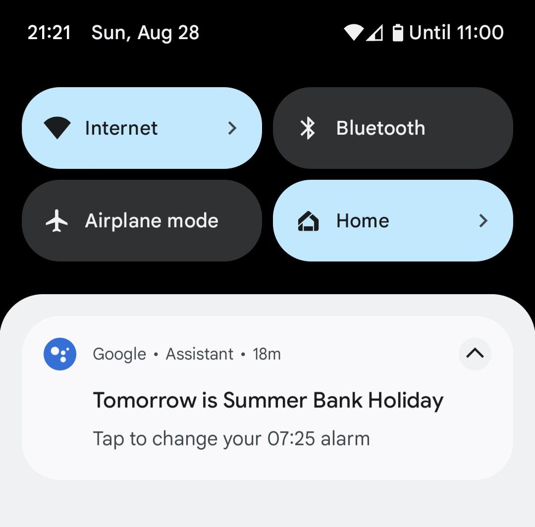 basselgdeeb's tweet photo. You've got to like @Google's Pixel when it sends you such clever notifications https://t.co/dDd6NaerCd