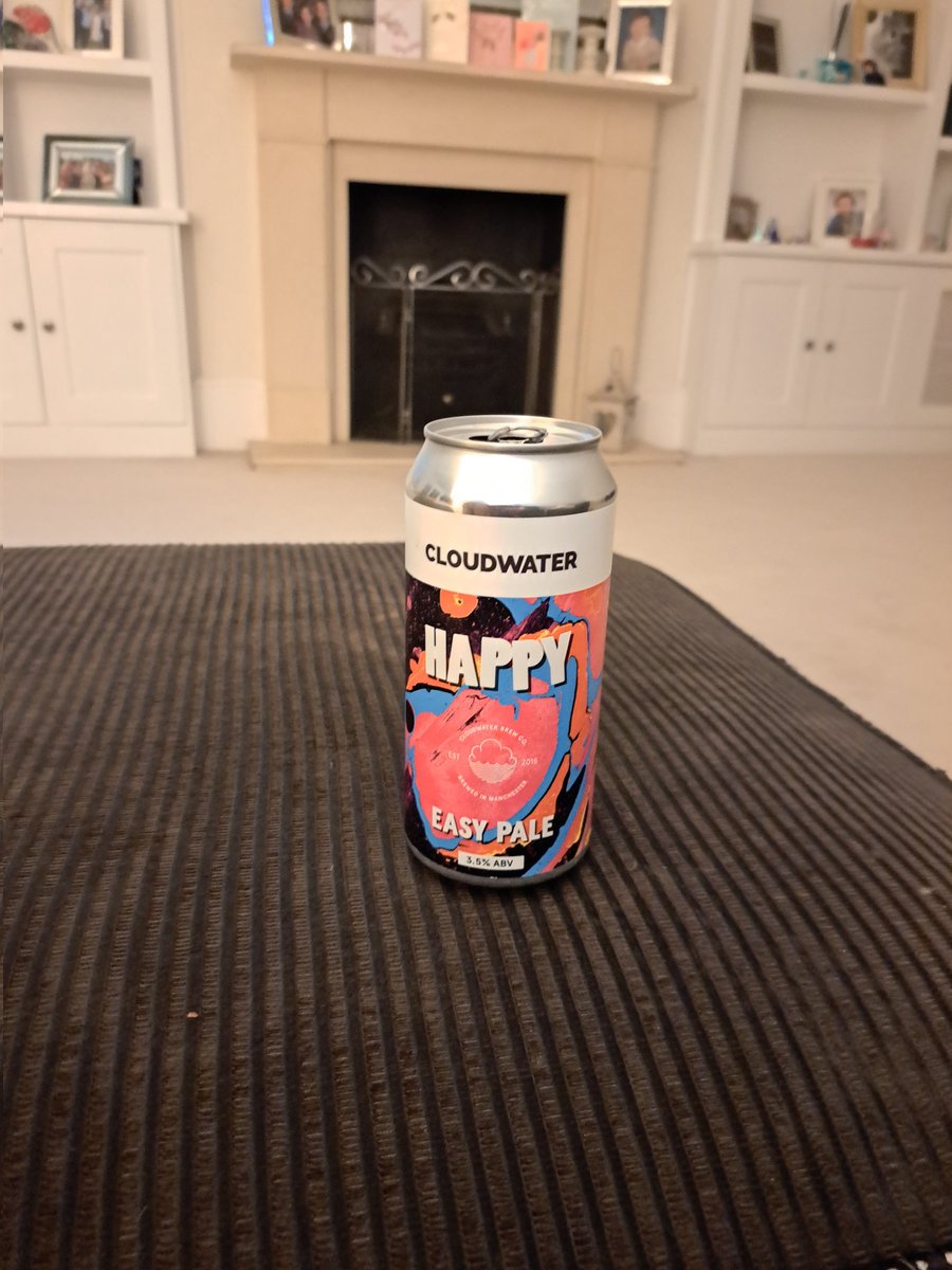 OD_79's tweet photo. "Happy" - indeed i am sir. Thank you @cloudwaterbrew for creating this beauty and to @_hopbox for selling it
#easypale #craftbeer #hopbox #cloudwaterbrew https://t.co/fKhGPnC9SS