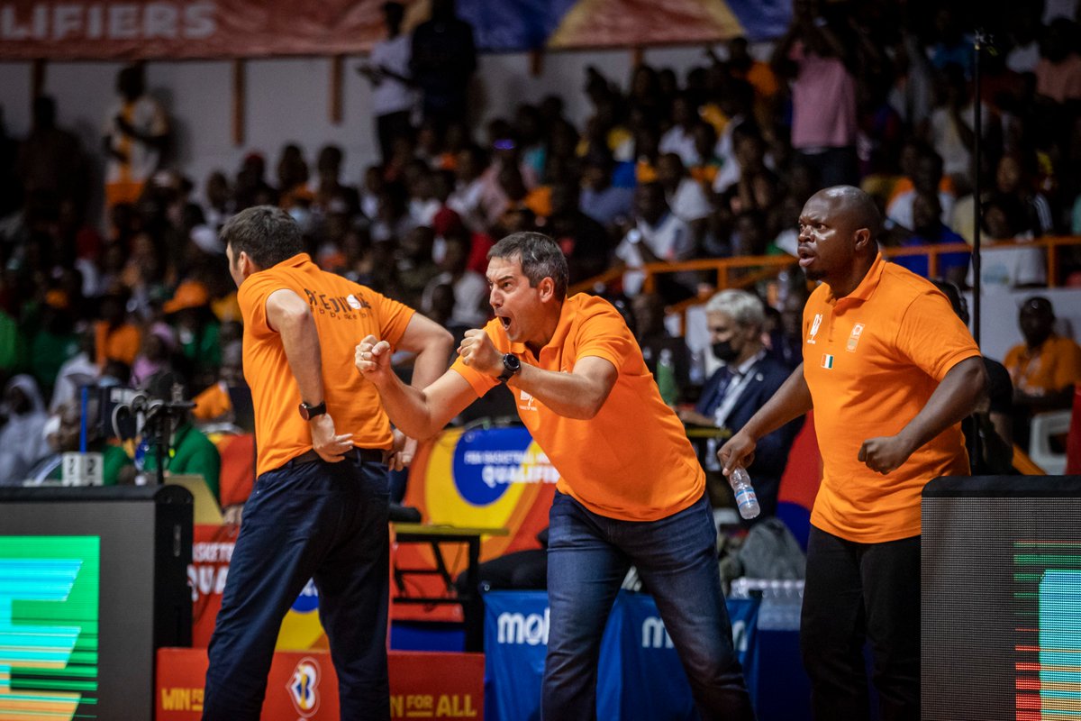 FIBAWC's tweet photo. When you're just one quarter away from the World Cup!

#FIBAWC x #WinForCotedivoire 🇨🇮 https://t.co/WkzfUd5oaG