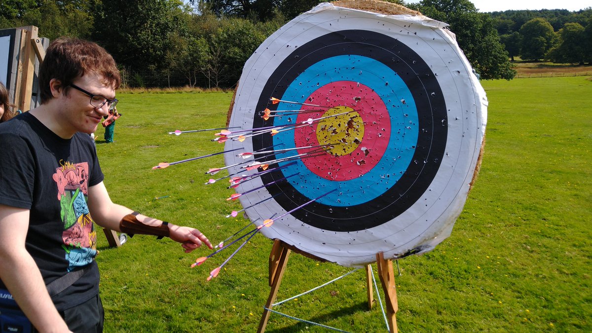 Healthy turnout for the shoot this morning.
Some of those targets getting quite busy!
#pincushion
#LoveArchery