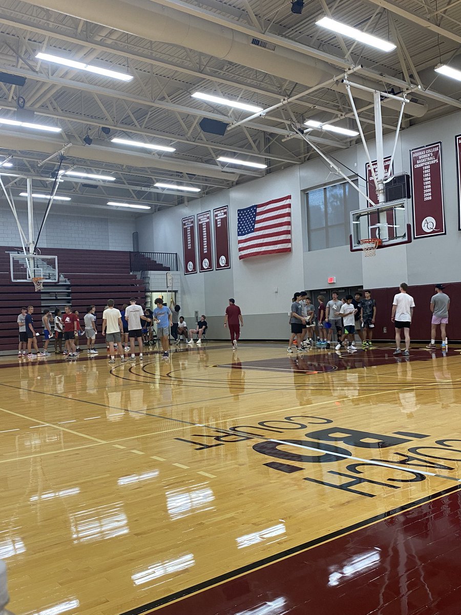 AQ Men's Basketball tweet media