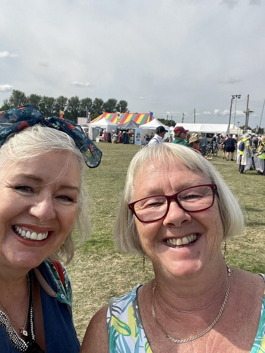 happyjanetalks's tweet image. Another fantastic day @shrewsburyfolk singing, dancing and having a good chat to @natbeswetherick. What a joy! #AHPsActive