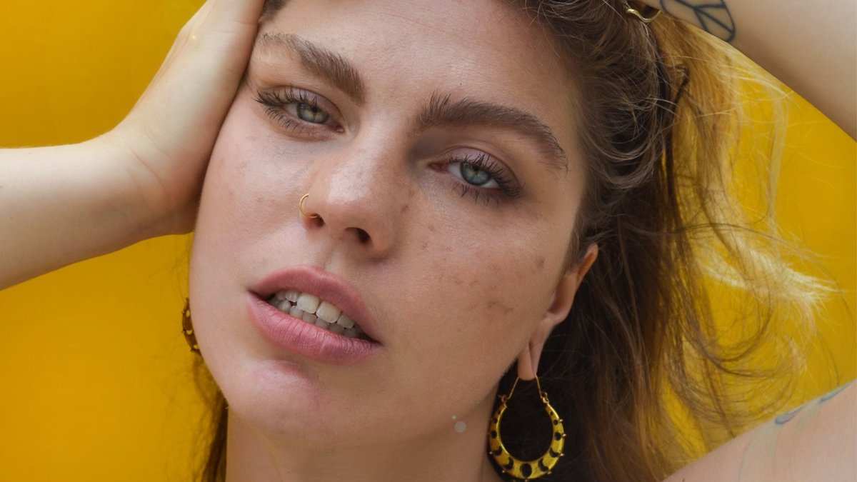 itsezbreezy's tweet image. Daisy Draper Shares New Single "ANXIOUS!"
itsezbreezy.com/daisydraper/
Pop powerhouse Daisy Draper has released her new single "ANXIOUS!", av...