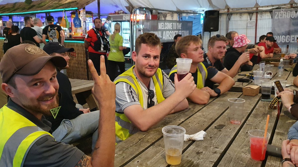 Table service ftw :)

#airsoftfestival