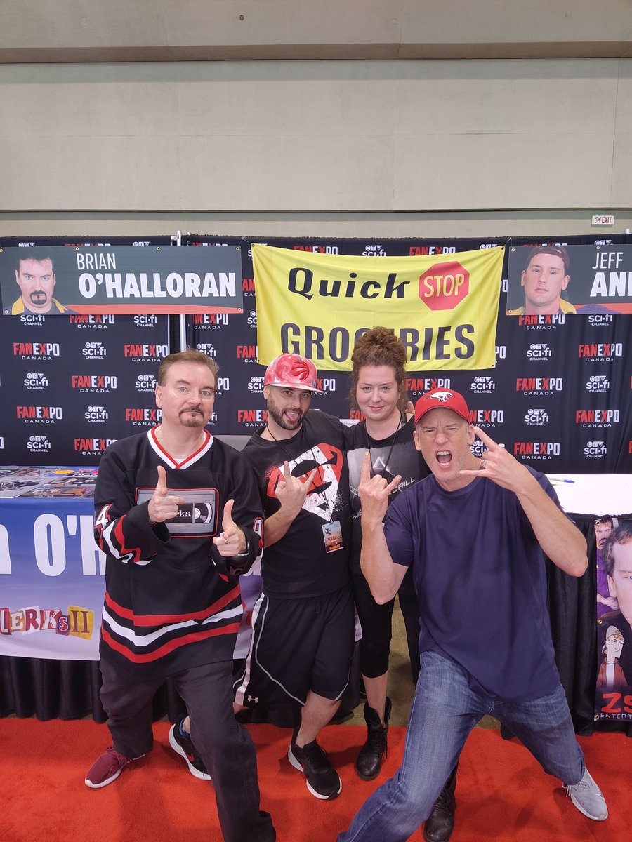 d33z3d6's tweet photo. @BrianCOHalloran amazing meeting you in Toronto. Thank you for the two pics 🙂 https://t.co/VnAUWMlaKt