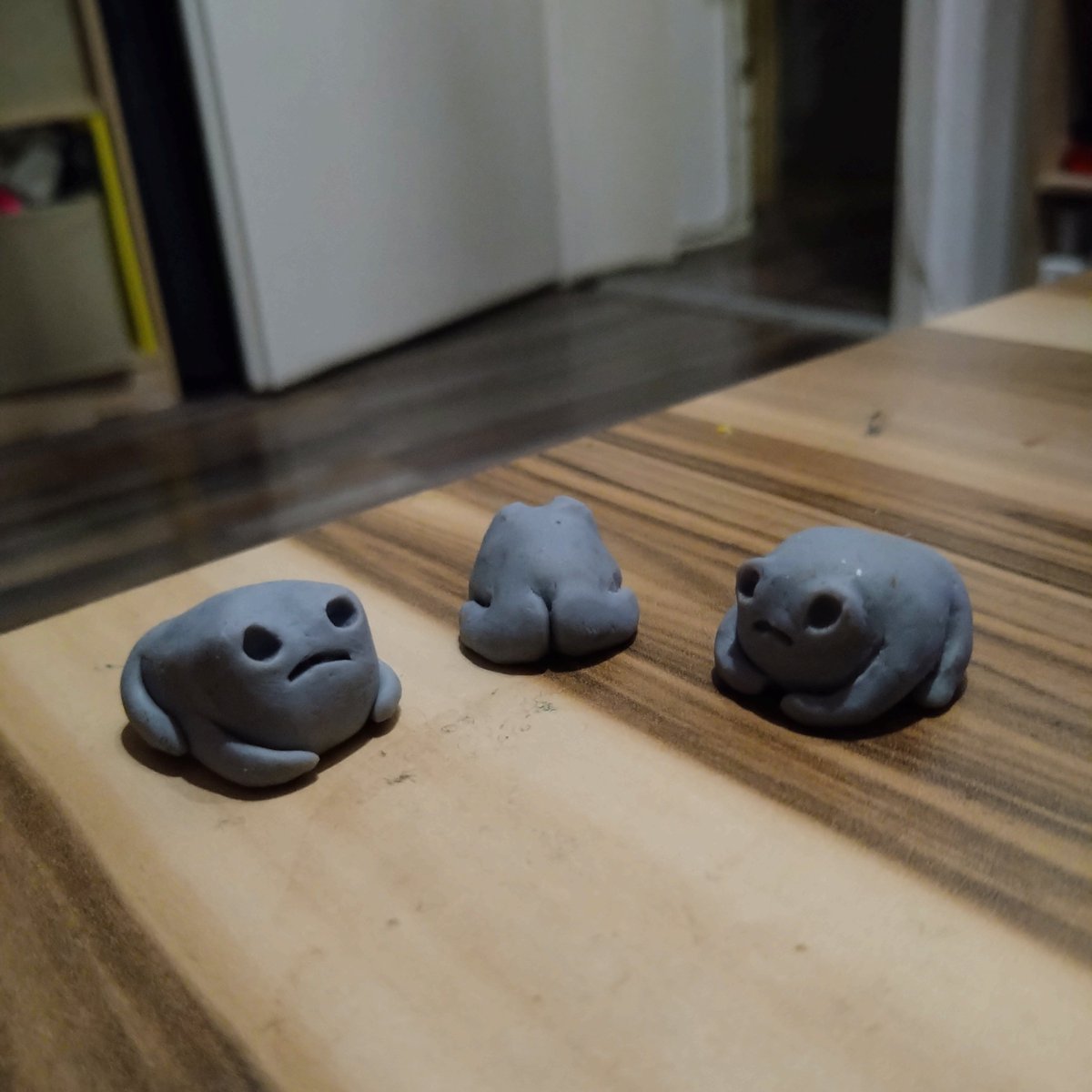 PennieCulus's tweet photo. It's the Gang πΈπ
#pennieculus #inspiration #sculpture #sculpting #sculptures #sculptedfrog #frog #frogs #froggingawesome #froggy #frogfrogfrog #cosclay #cosclaysculpture https://t.co/3ACD5jiNnk