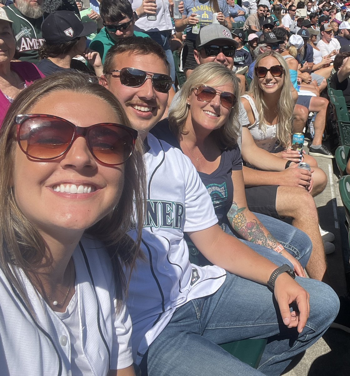 gfletch_13's tweet photo. Spending my 27th birthday at the house that Griffey built for Ichiro’s HOF weekend. That’s #WhereiRoot @ROOTSPORTS_NW #SeaUsRise @Mariners https://t.co/krFMRB5rEF