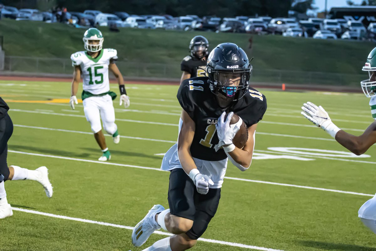 PressPassSports's tweet photo. Here’s the Top 10 performers from Week 1 across the Texas Panhandle #txhsfb 📸 @lildaverickson, Ernie Bowen, @BenJYD3 https://t.co/yvPZrtVJNq https://t.co/bMzBbPLK5Z