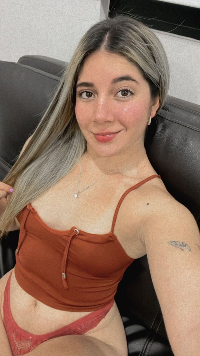 ScarletDuarte17's tweet photo. Lindo día en Querétaro amores 😋😈🔥 https://t.co/bW5YTWnHfW
