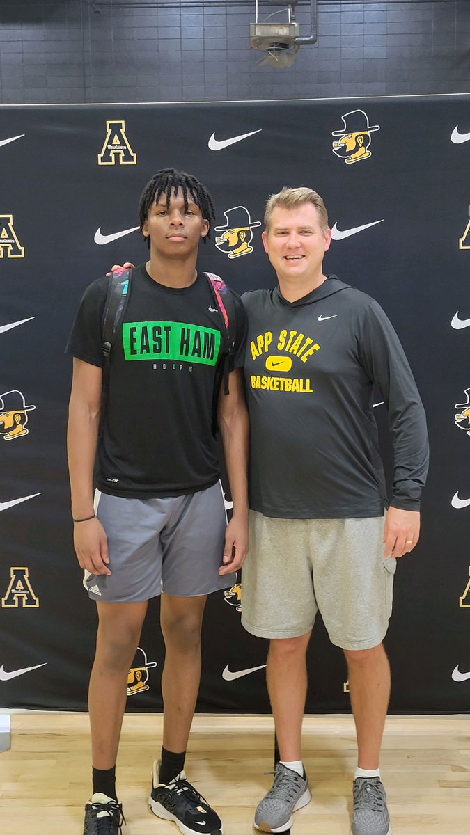 Nick Long C/O 24’ 6’6 SF <a href="/NickjLong24/">Nicholas Long</a> attended Appy State elite camp today - thanks for having him!! <a href="/CoachDKerns/">Dustin Kerns</a> <a href="/AppStateMBB/">App State Basketball</a>
